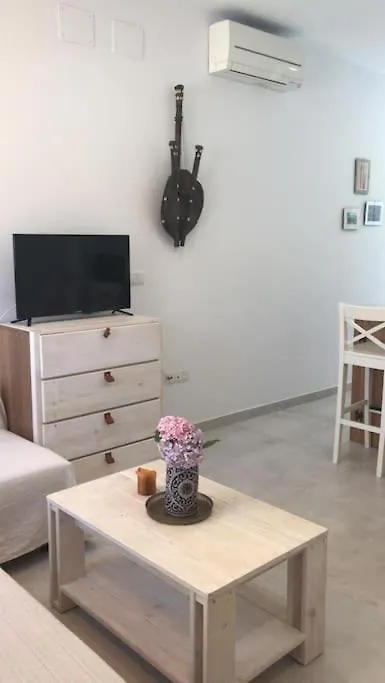 アパート Estudio Moderno, Coqueto, Centrico Y Muy Funcional タリファ