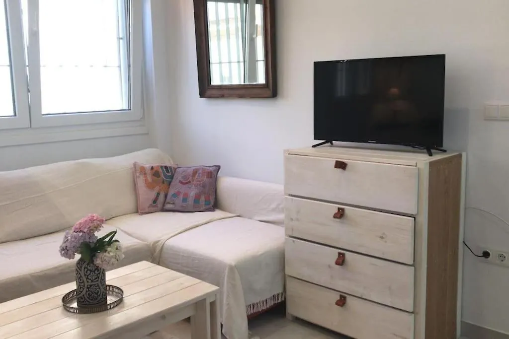 Estudio Moderno, Coqueto, Centrico Y Muy Funcional Tarifa Spanien