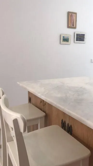 Estudio Moderno, Coqueto, Centrico Y Muy Funcional Tarifa Lägenhet
